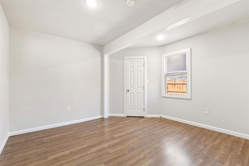 Ja Heiskells Sub - Residential