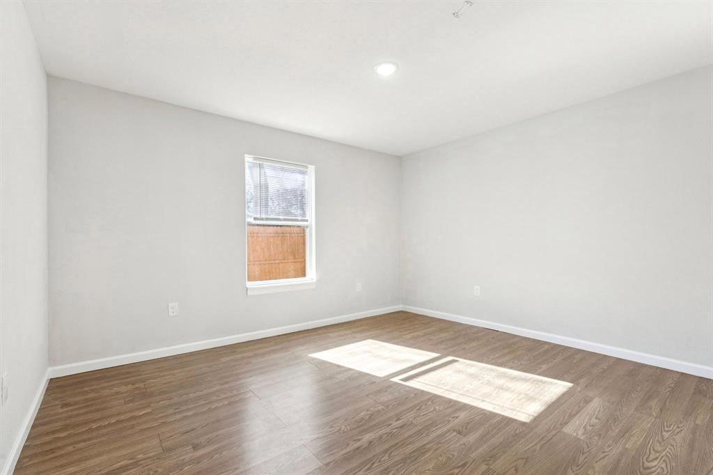 Ja Heiskells Sub - Residential