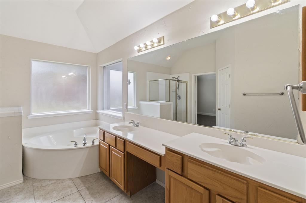 Falcon Creek 03 - Residential