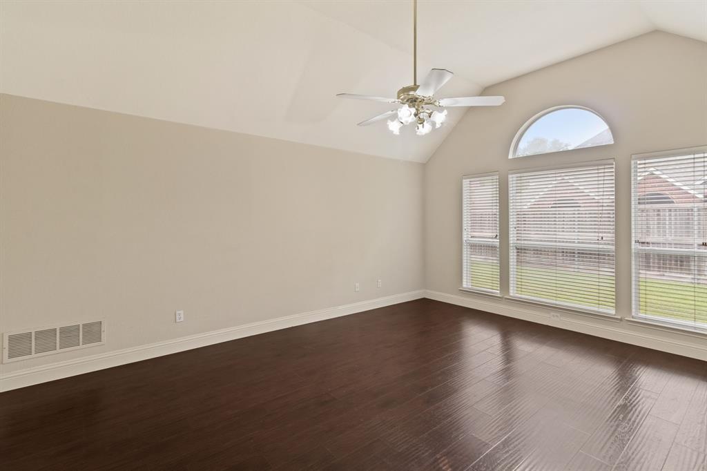 Falcon Creek 03 - Residential