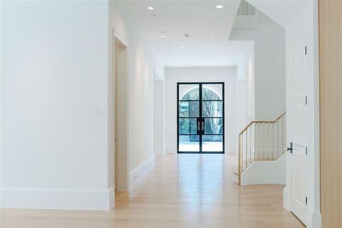 Tiny photo for 4404 Lorraine Avenue, Highland Park, TX 75205 (MLS # 21035119)
