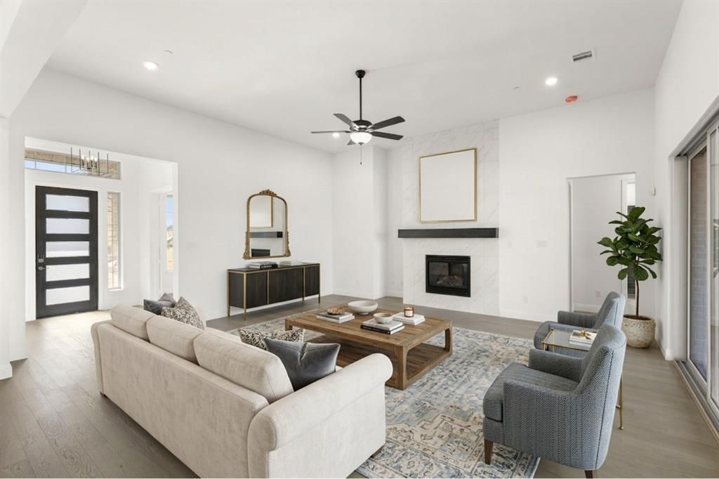 Photo of 473 Flor Drive, Sunnyvale, TX 75182 (MLS # 21144314)