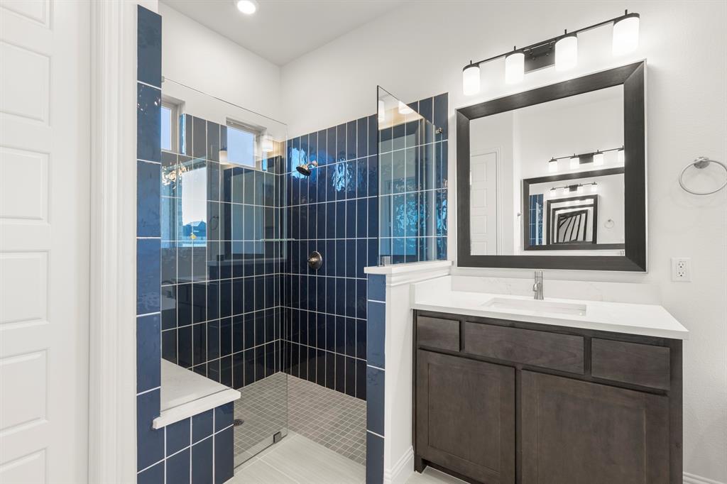 Las Brisas at Stoney Creek - Residential