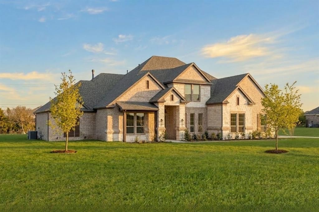 Photo of 473 Flor Drive, Sunnyvale, TX 75182 (MLS # 21144314)