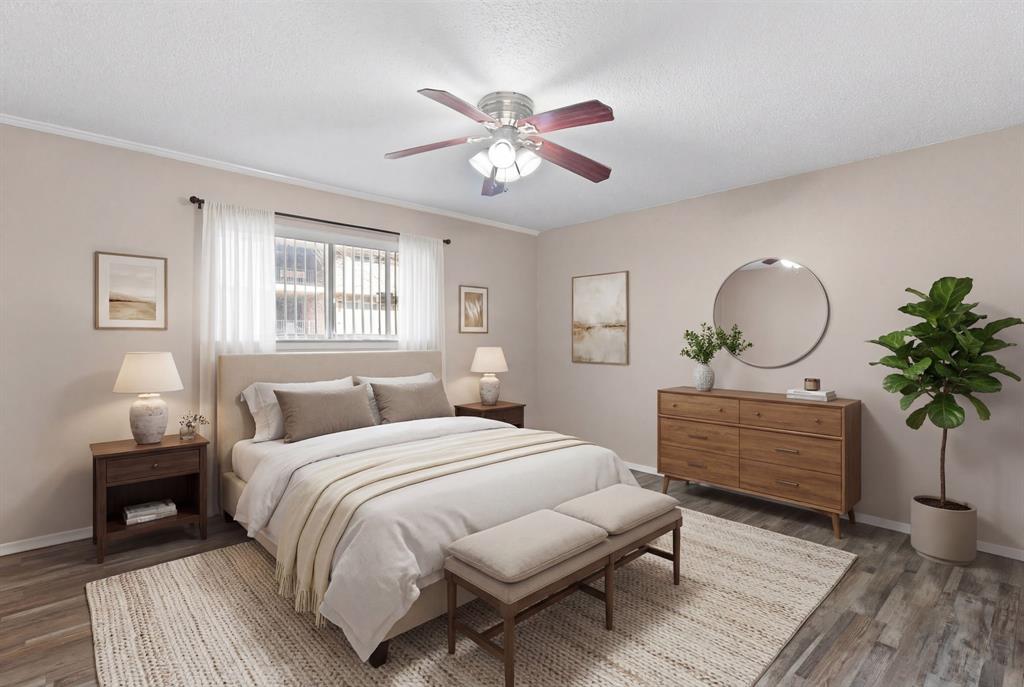 Royal Oaks Condo - Residential