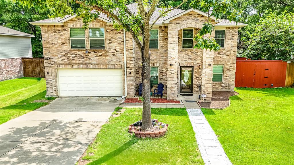 3800 Bluff Creek Lane