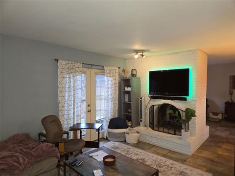 5924 Birchbrook Drive 121 Dallas TX 75206