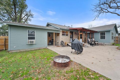 A home in Corsicana