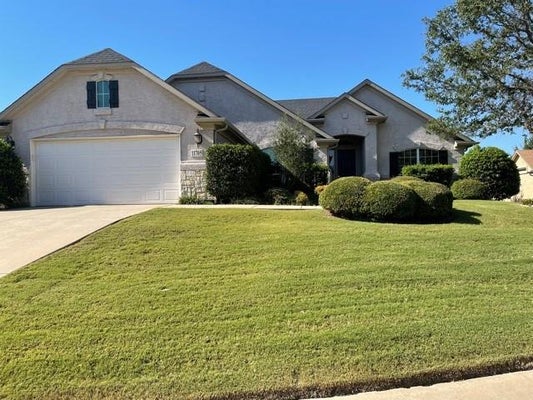 11705 OAK BROOK CT, DENTON, TX 76207 - Image c3c8b36e36ddb3be3e24be23a0392eae/2539157018