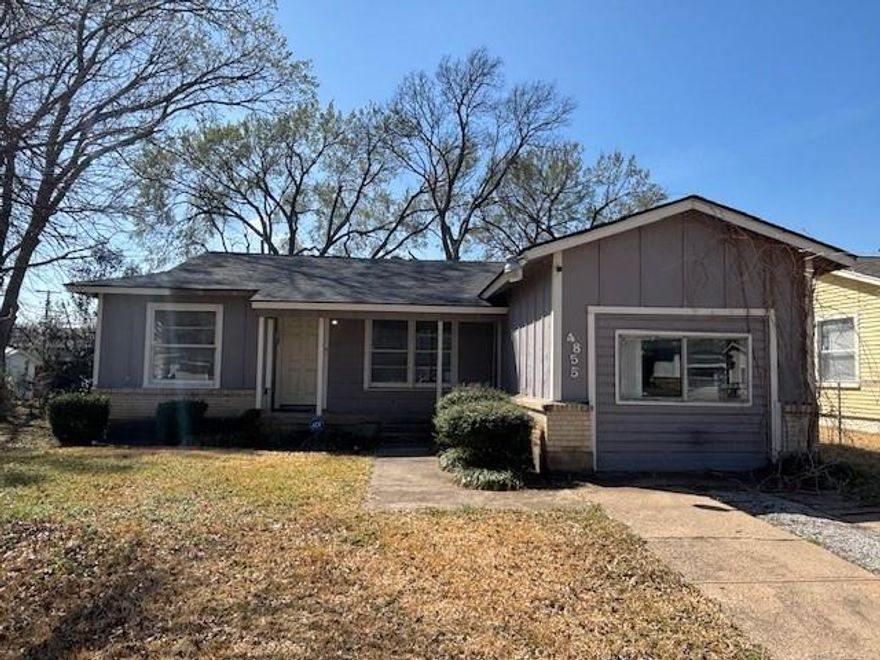 Ideal location for first time home owner or an investor for rental.  Home features 3 bedrooms. Brand new LVP floors in living areas. Lots of natural light in all the rooms. Large backyard. Lots of opportunity in this home.