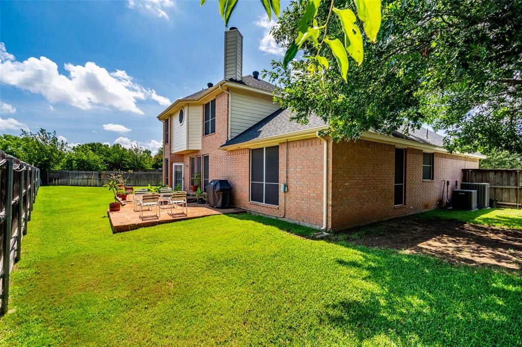 Courts of Willow Creek - Residential