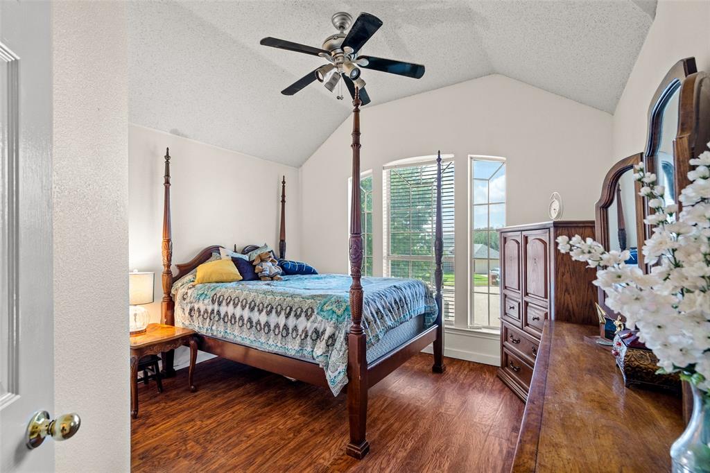 Courts of Willow Creek - Residential