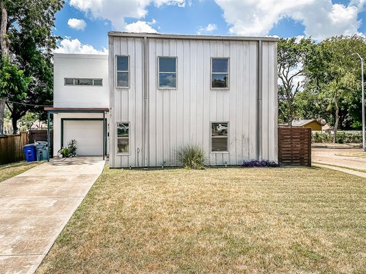 417 S BEACON ST, DALLAS, TX 75223 - Image c3cc230f4e6d7ebe4dd8e229197efbc3/3397407487