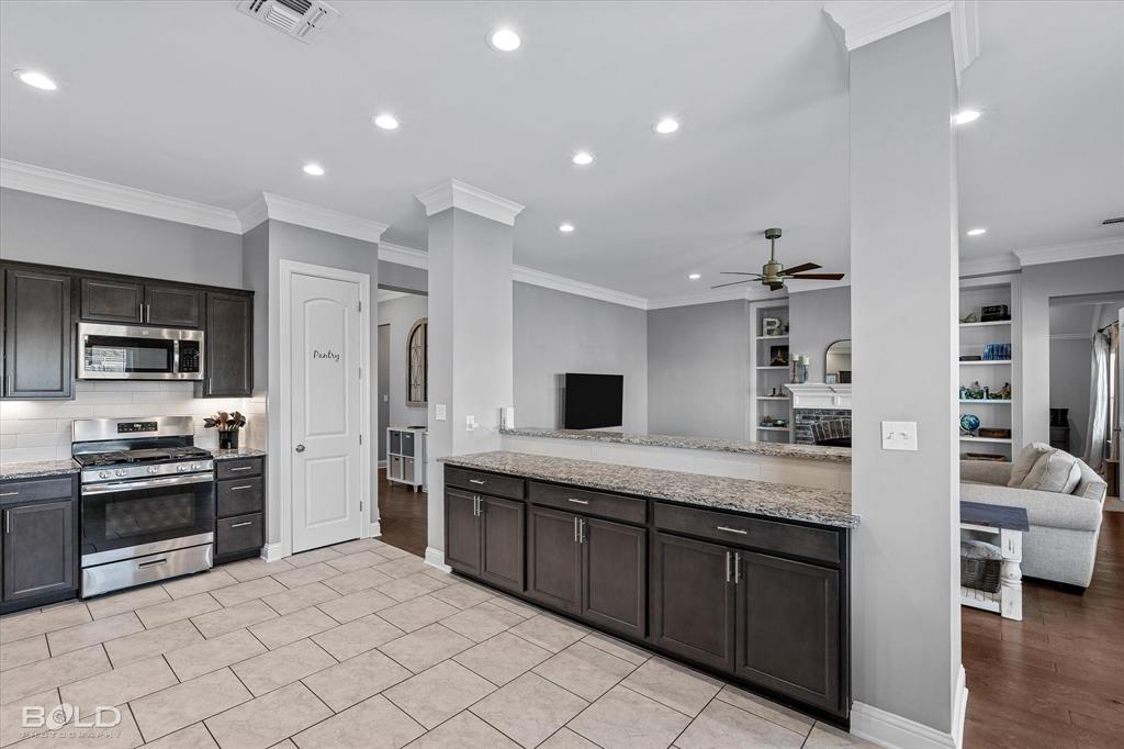 Bossier City, Louisiana 71111, United States, 3 Bedrooms Bedrooms, ,2 BathroomsBathrooms,Residential,Active,209180