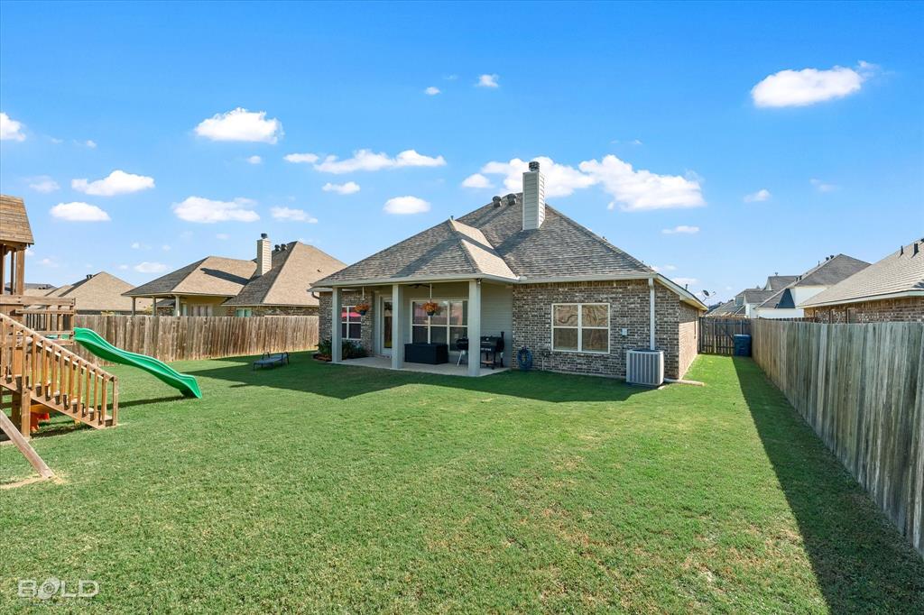 Bossier City, Louisiana 71111, United States, 3 Bedrooms Bedrooms, ,2 BathroomsBathrooms,Residential,Active,209180
