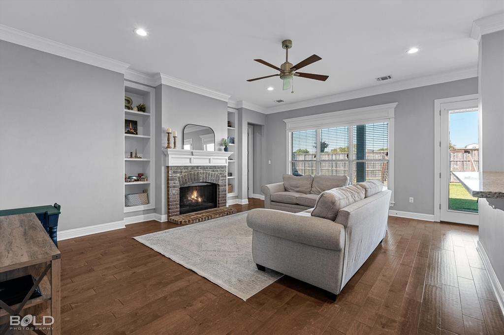 Bossier City, Louisiana 71111, United States, 3 Bedrooms Bedrooms, ,2 BathroomsBathrooms,Residential,Active,209180