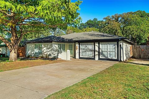 A home in Azle