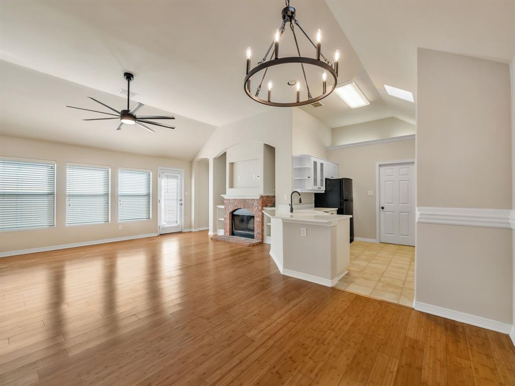 Capella Park 01 Amd - Residential Lease