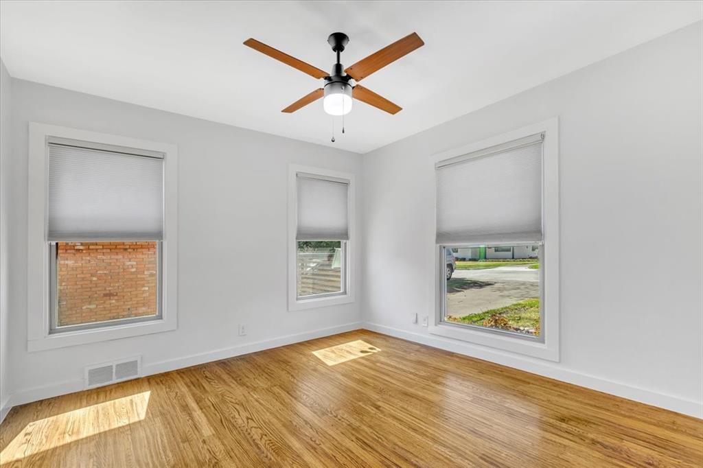 Dallas, Texas 75228, United States, 4 Bedrooms Bedrooms, ,4 BathroomsBathrooms,Residential,Active,211462