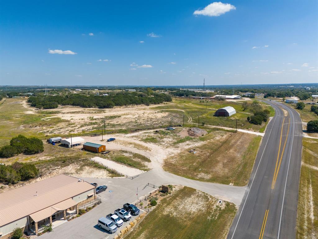 584 N Highway 183