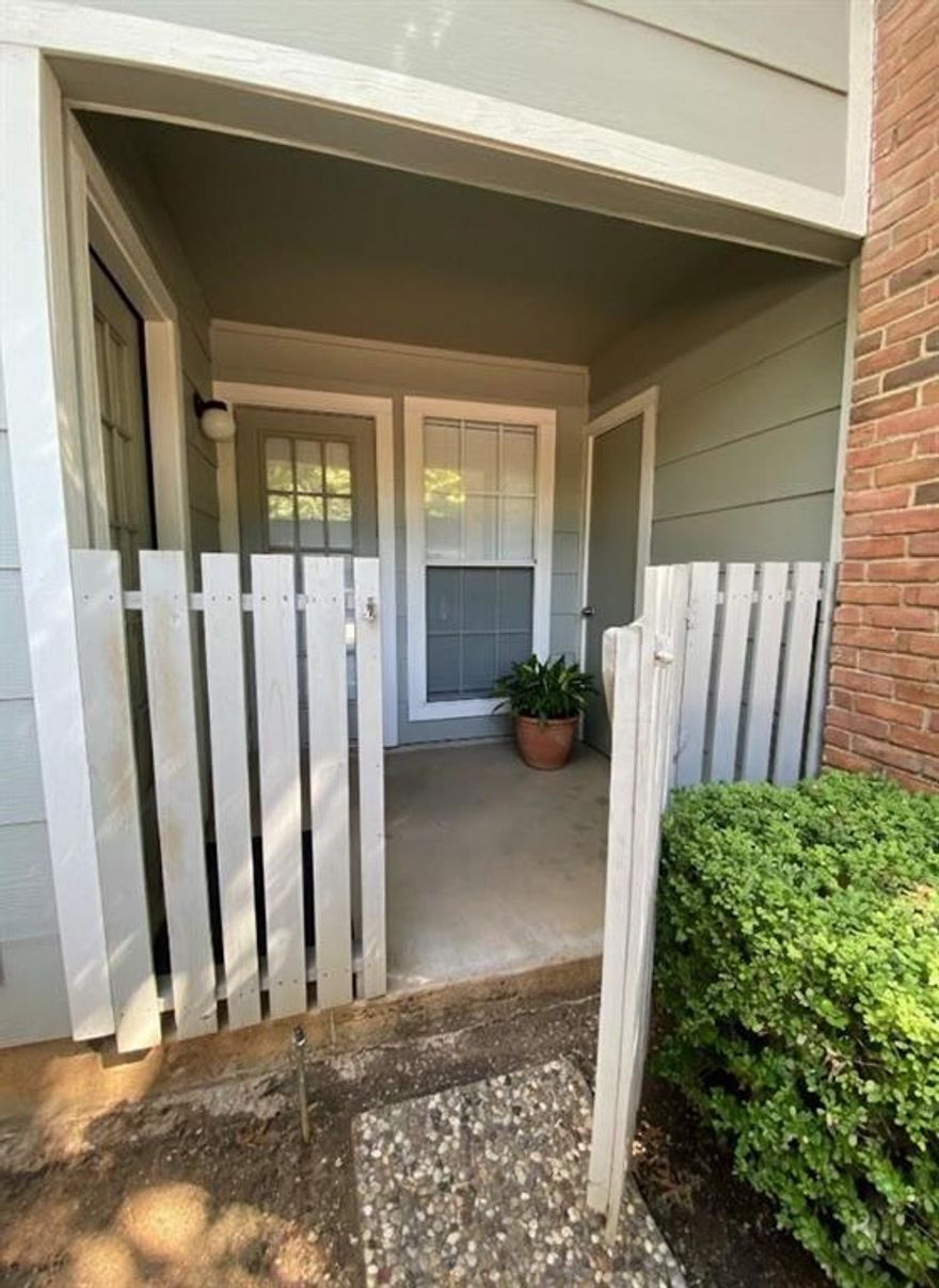 Step into easy living with this charming ground floor 1 bedroom condo, no stairs, no hassle, just convenience. The open living and dining space flows to a private fenced patio, perfect for morning coffee or winding down after a long day. Your assigned covered parking spot sits outside the unit, giving you shade and shelter every time you come home.     

*Located minutes from UTA, the Entertainment District, shopping, dining, and major freeways, this cozy condo pairs comfort with an amazing location.      

*Personal, non-attached items shown in photos are not included.

Ask your agent for a showing!