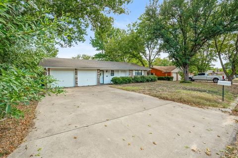 A home in Stephenville