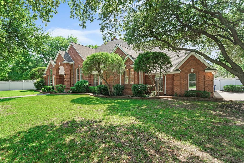 5800 Hunter Trail