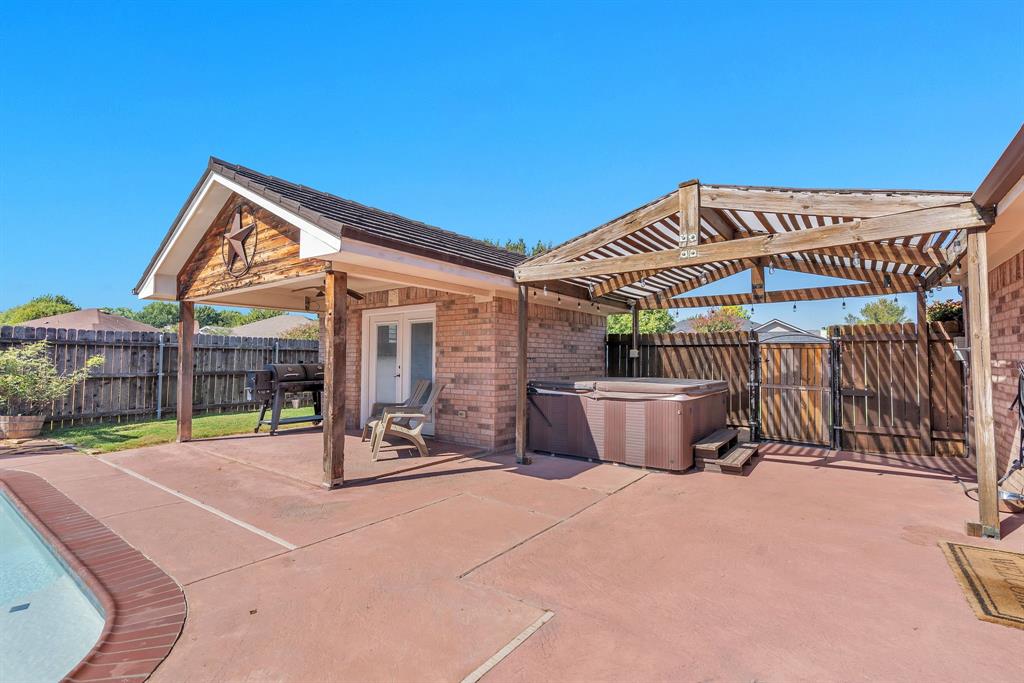229 Willow Creek Drive