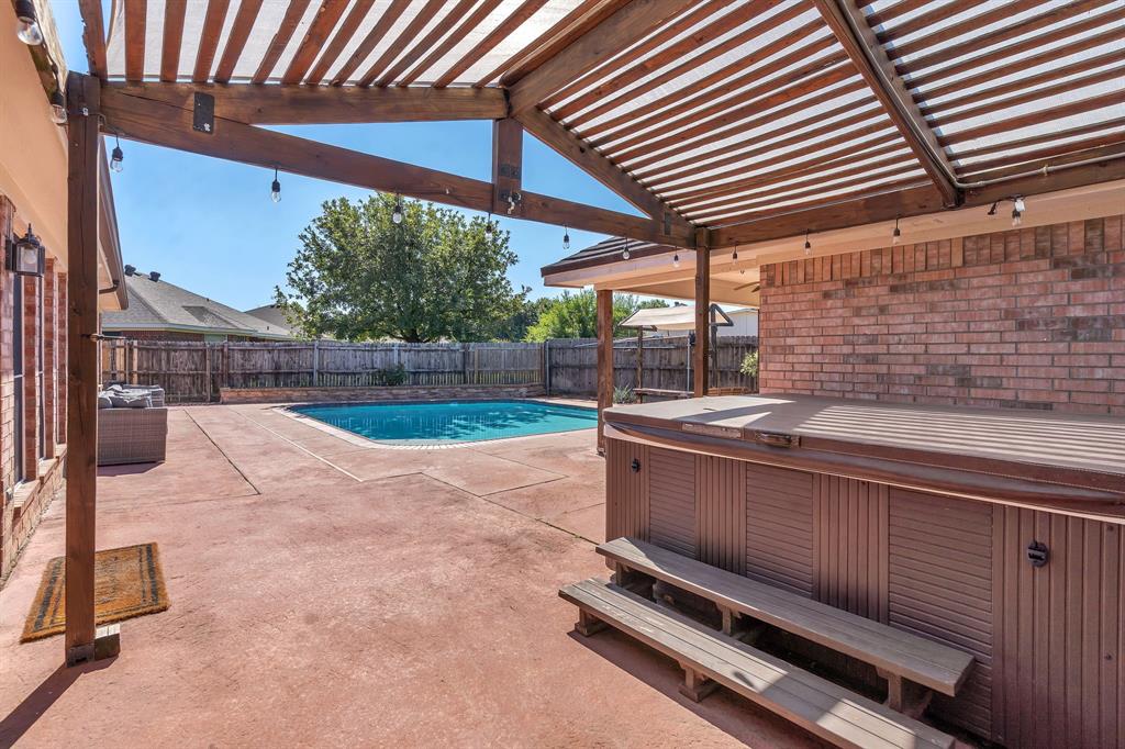 229 Willow Creek Drive