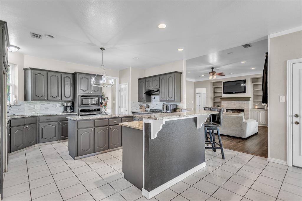 Winners Circle 1 & 2 & 3 & 4 - Residential