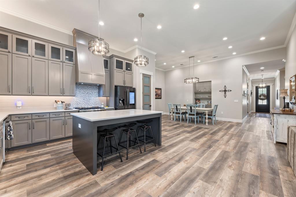 White Bluff #24 - Residential