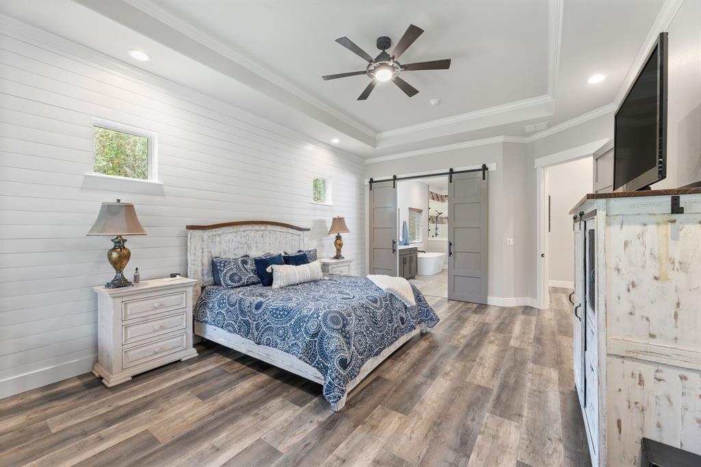 White Bluff #24 - Residential