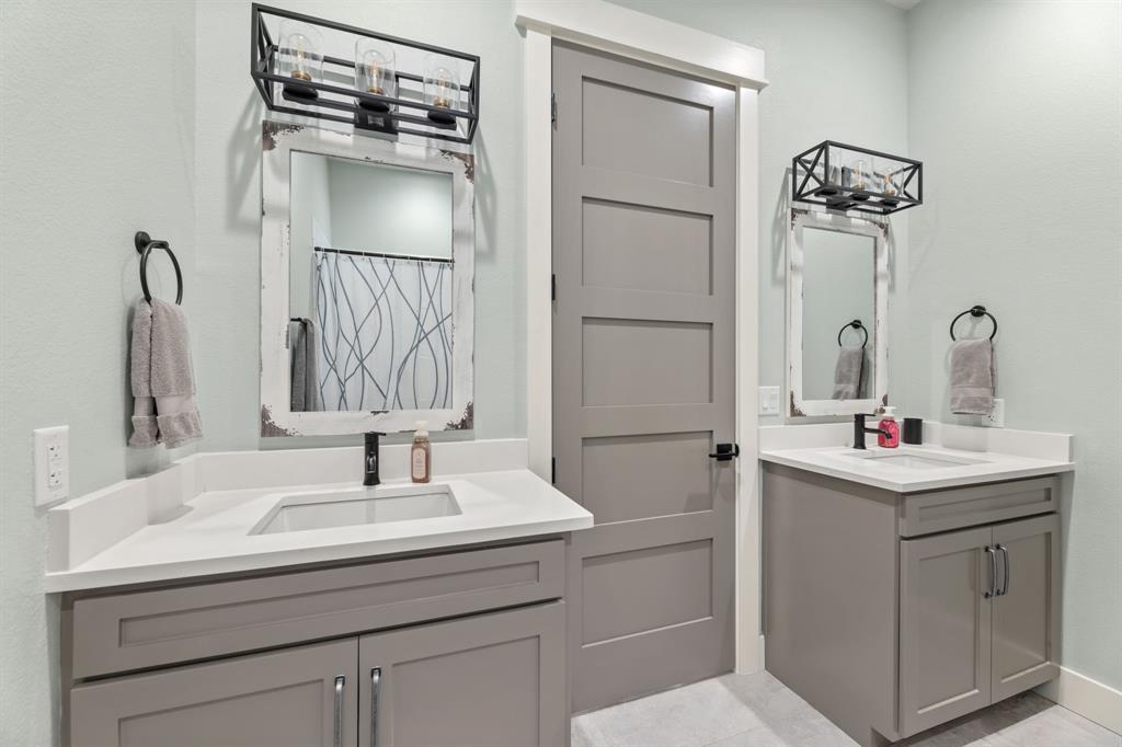 White Bluff #24 - Residential