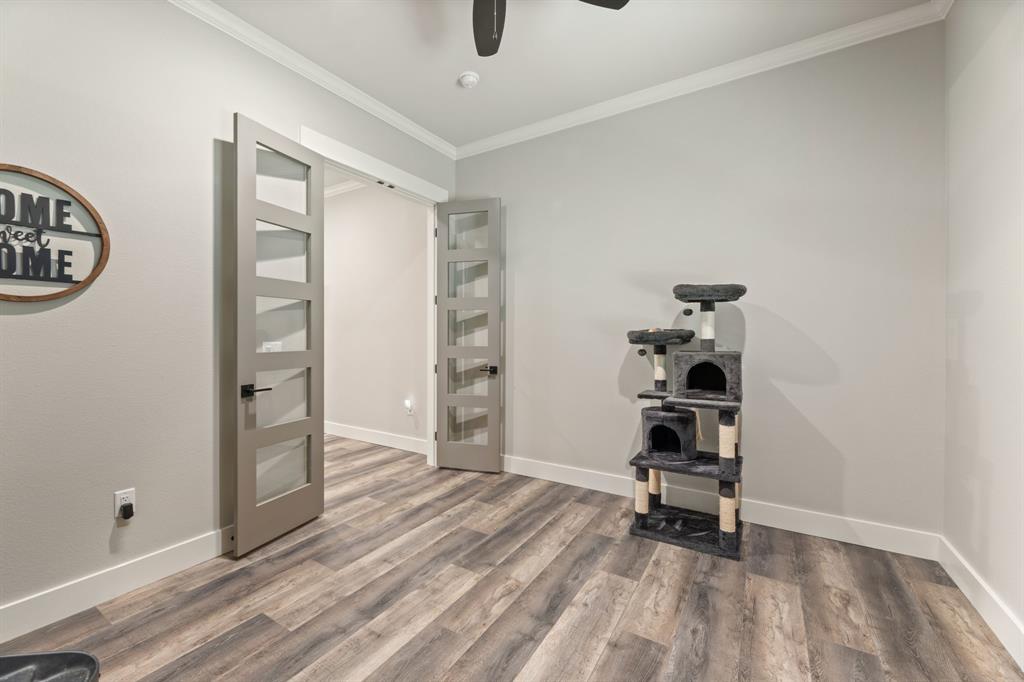 White Bluff #24 - Residential