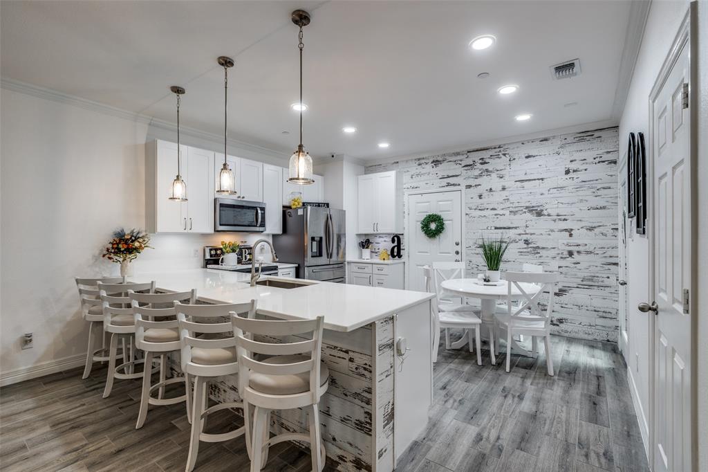 Villas Of Westridge - Residential