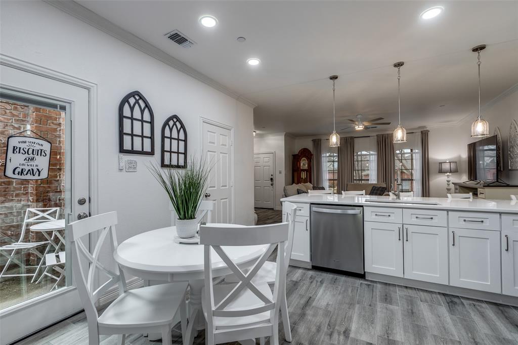 Villas Of Westridge - Residential