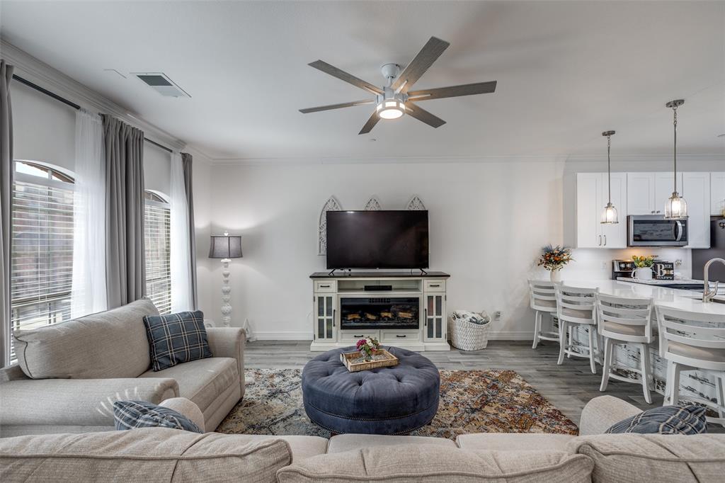 575 S Virginia Hills Drive 3104