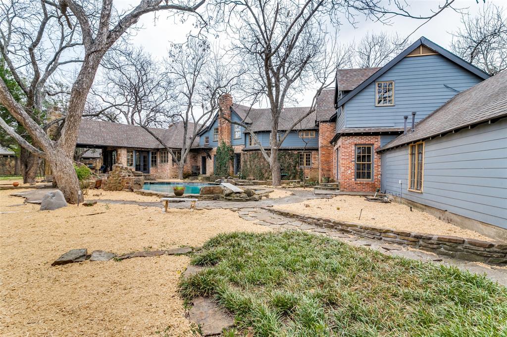 Walnut Preston - Residential