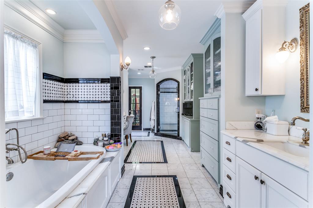 Walnut Preston - Residential