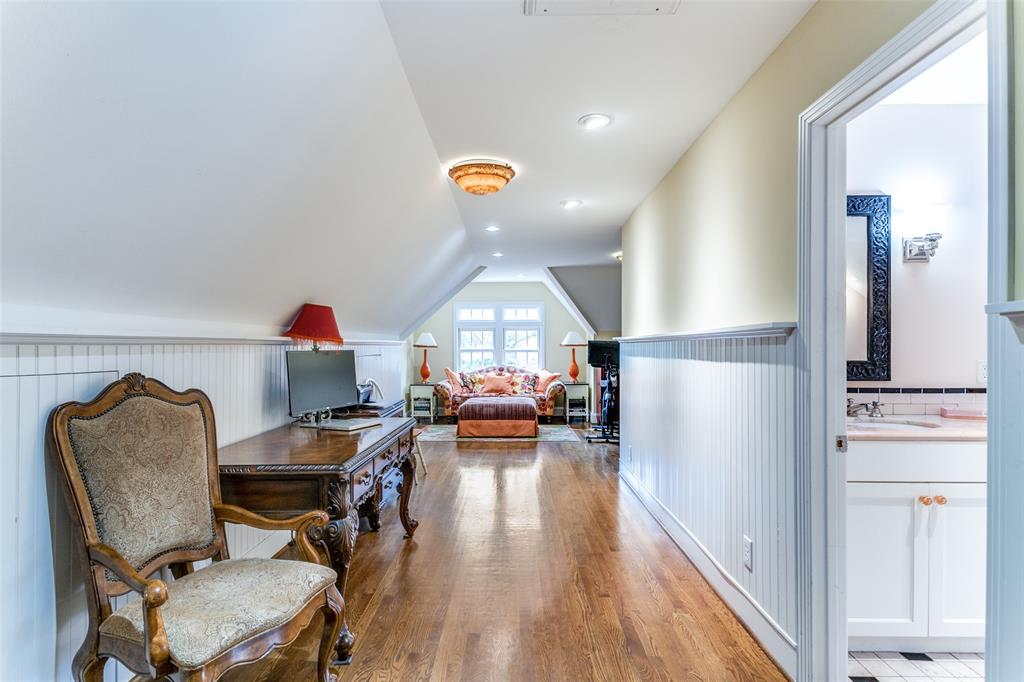 Walnut Preston - Residential