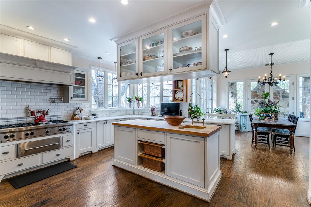 Walnut Preston - Residential