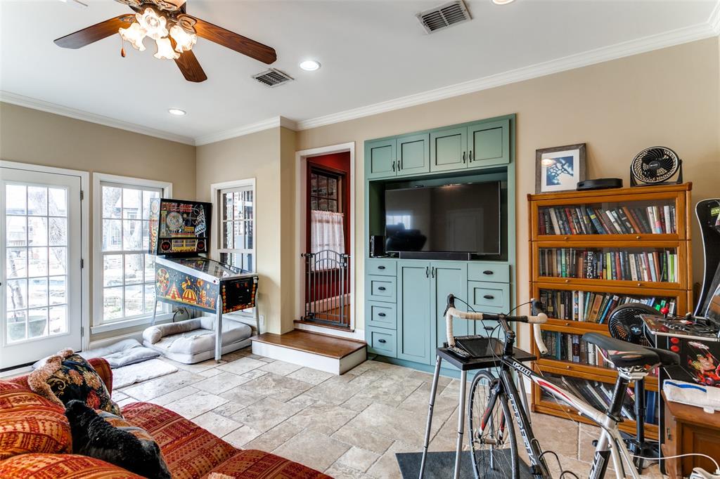 Walnut Preston - Residential