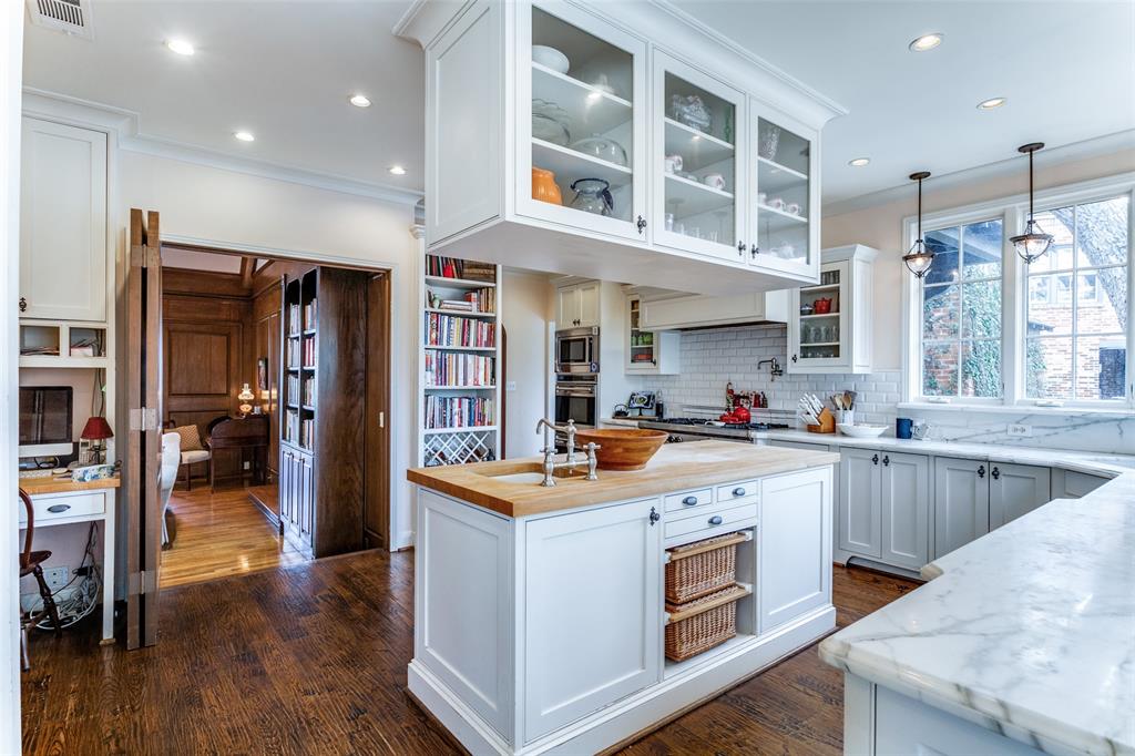 Walnut Preston - Residential