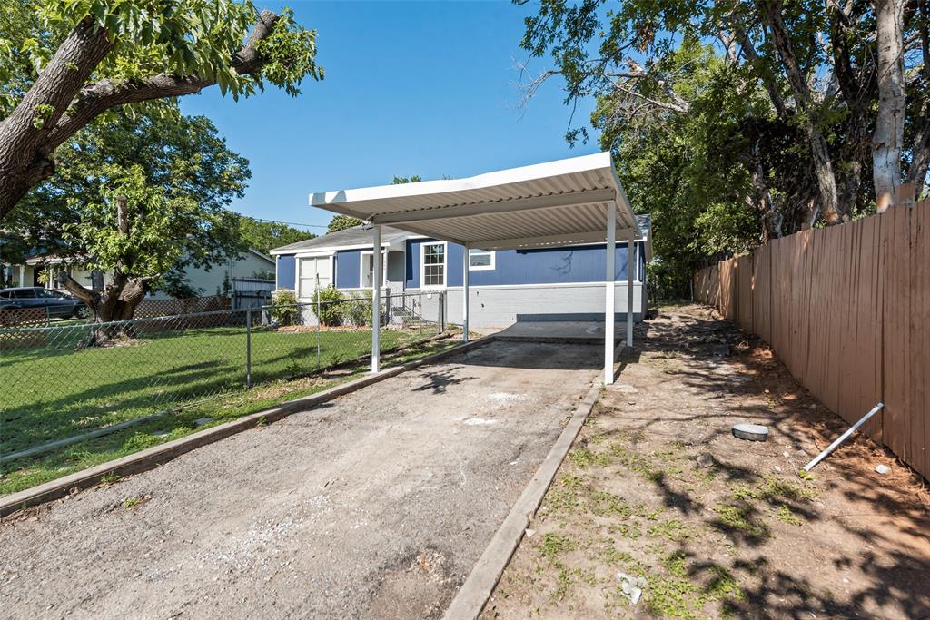 1822 Roberts Cut Off Road
