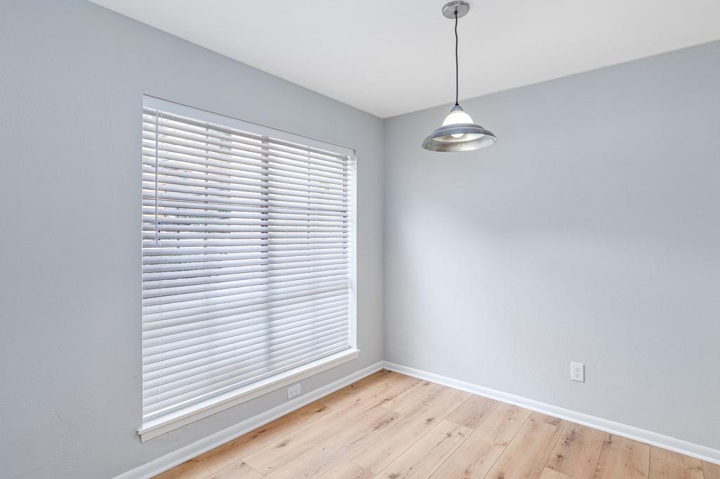 Villa Contessa Condos - Residential