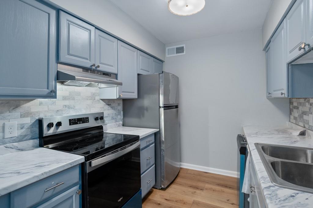 Villa Contessa Condos - Residential