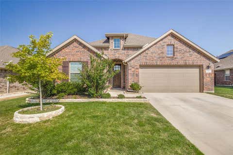 Photo of 1024 Embers Lane, Denton, TX 76201 (MLS # 21303265)
