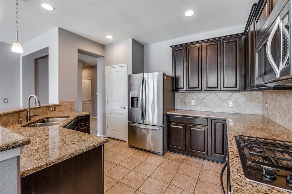 Frisco Lakes By Del Webb Villa - Residential