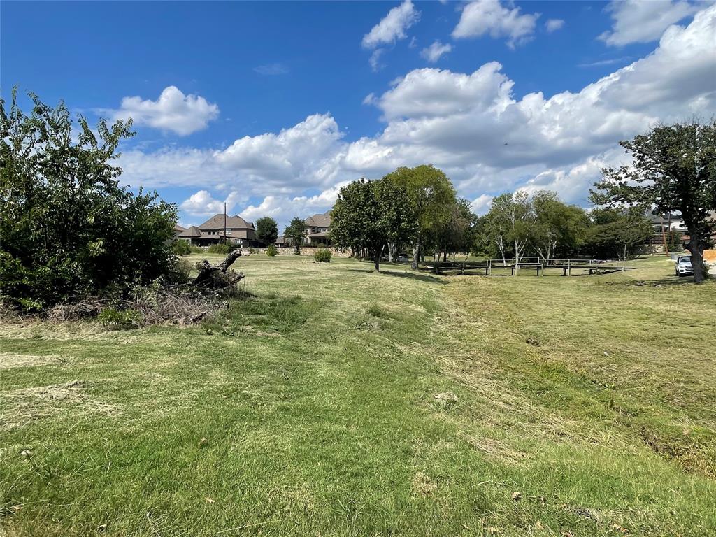 206 Cherokee Path
