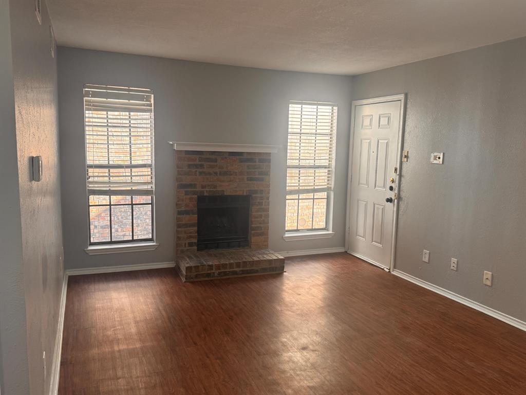 Royal Lane Hlnds Condos - Residential